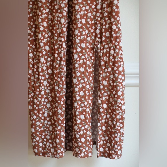 Hollister Floral A-Line Midi Dress Brown White Scoop Neck  Tie XS Cottagecore - Picture 4 of 8